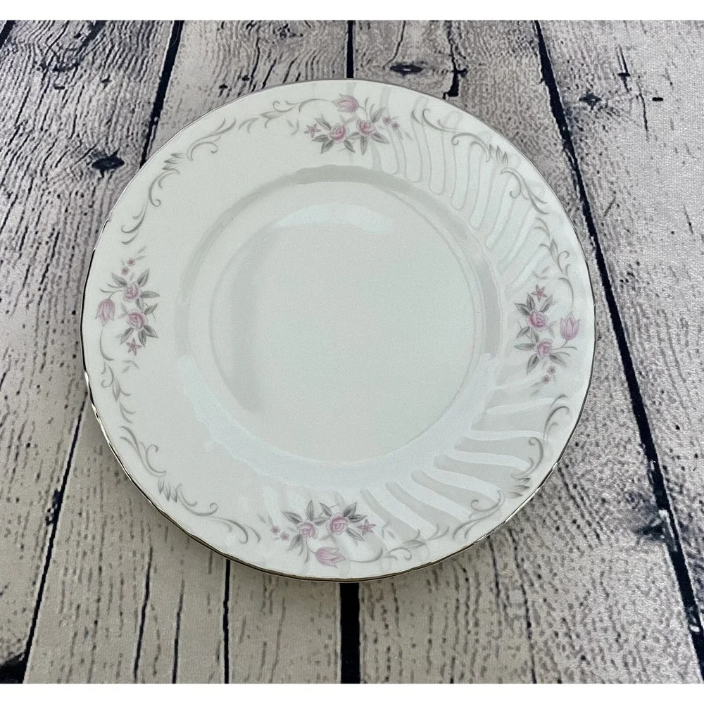 Gold Standard Pattern GTS1‎ Porcelain China 7.5